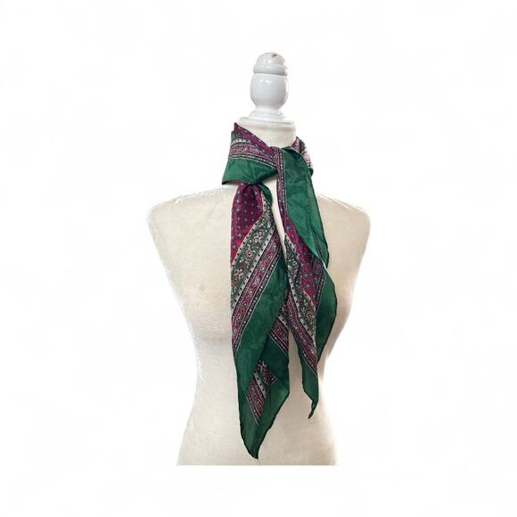 Vintage Club 7 ECHO All Over Print 100% Silk Scarf -OS - Picture 1 of 4